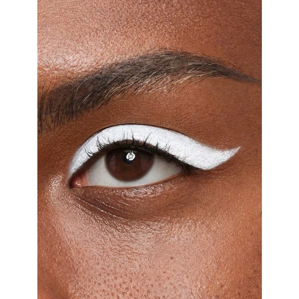 about-face Oxide Eyeshadow Shadow Stick Matte White
